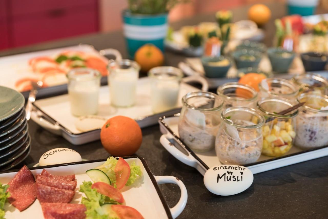 Hotel Einsmehr Augsburg Ngoại thất bức ảnh